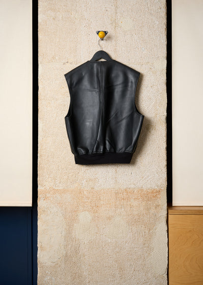 HOMME PLUS BLACK FAUX LEATHER REVERSIBLE QUILTED ZIP GILET AW1989 - SMALL