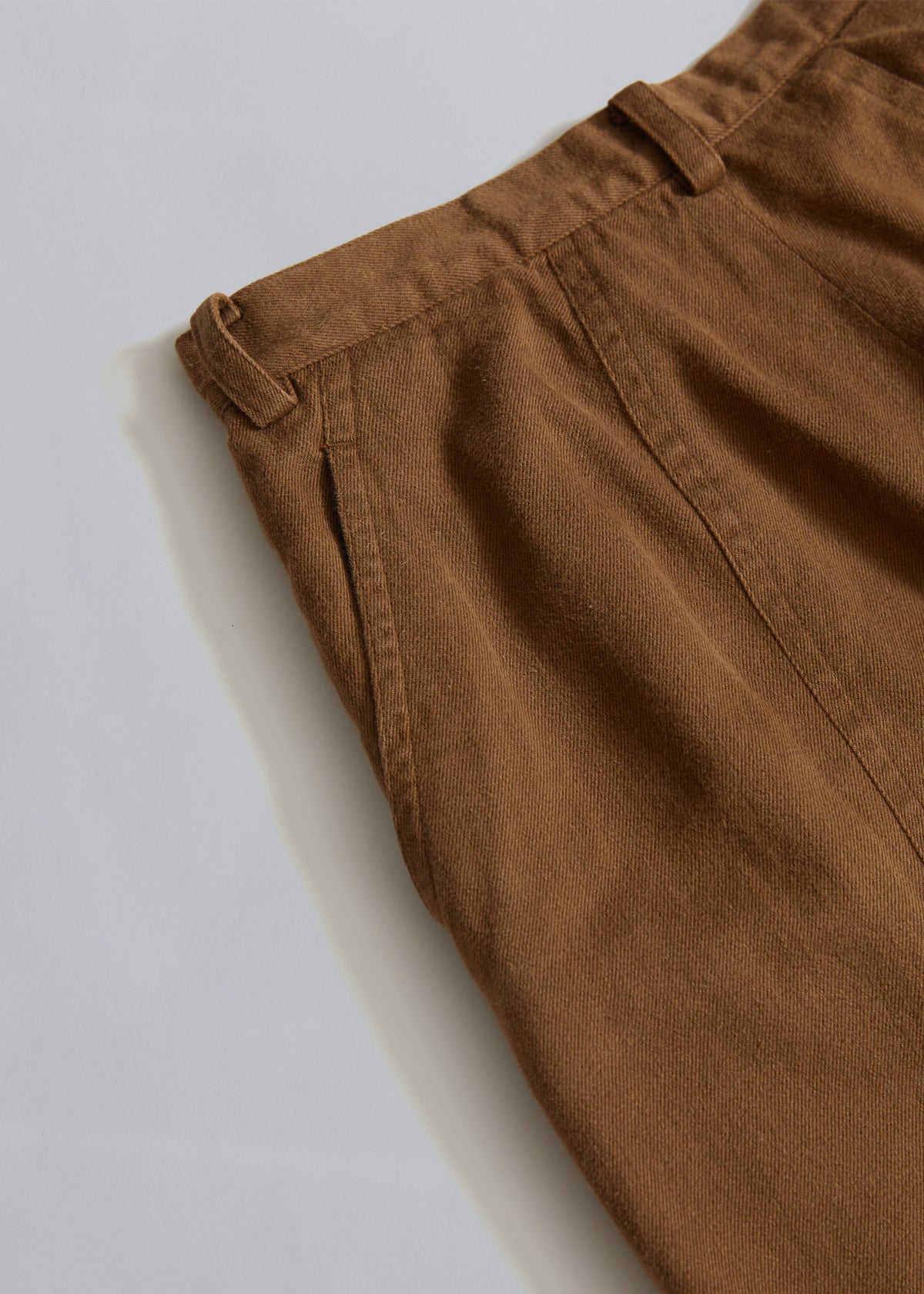 Camel Double Face Cotton Pleated Trousers 1980's - Small