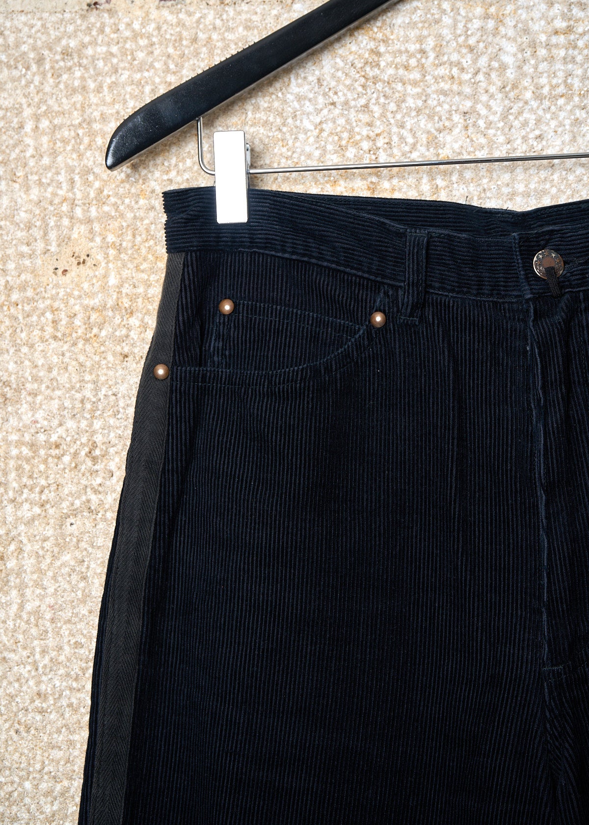 HOMME BLACK CORDUROY SIDE BANDS 5 POCKETS PANTS 1980'S - MEDIUM