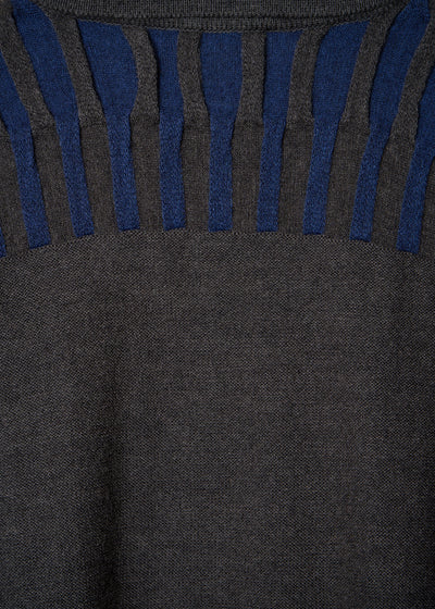 GREY NAVY 3D SLEEVES KNIT POLO 1980's - LARGE