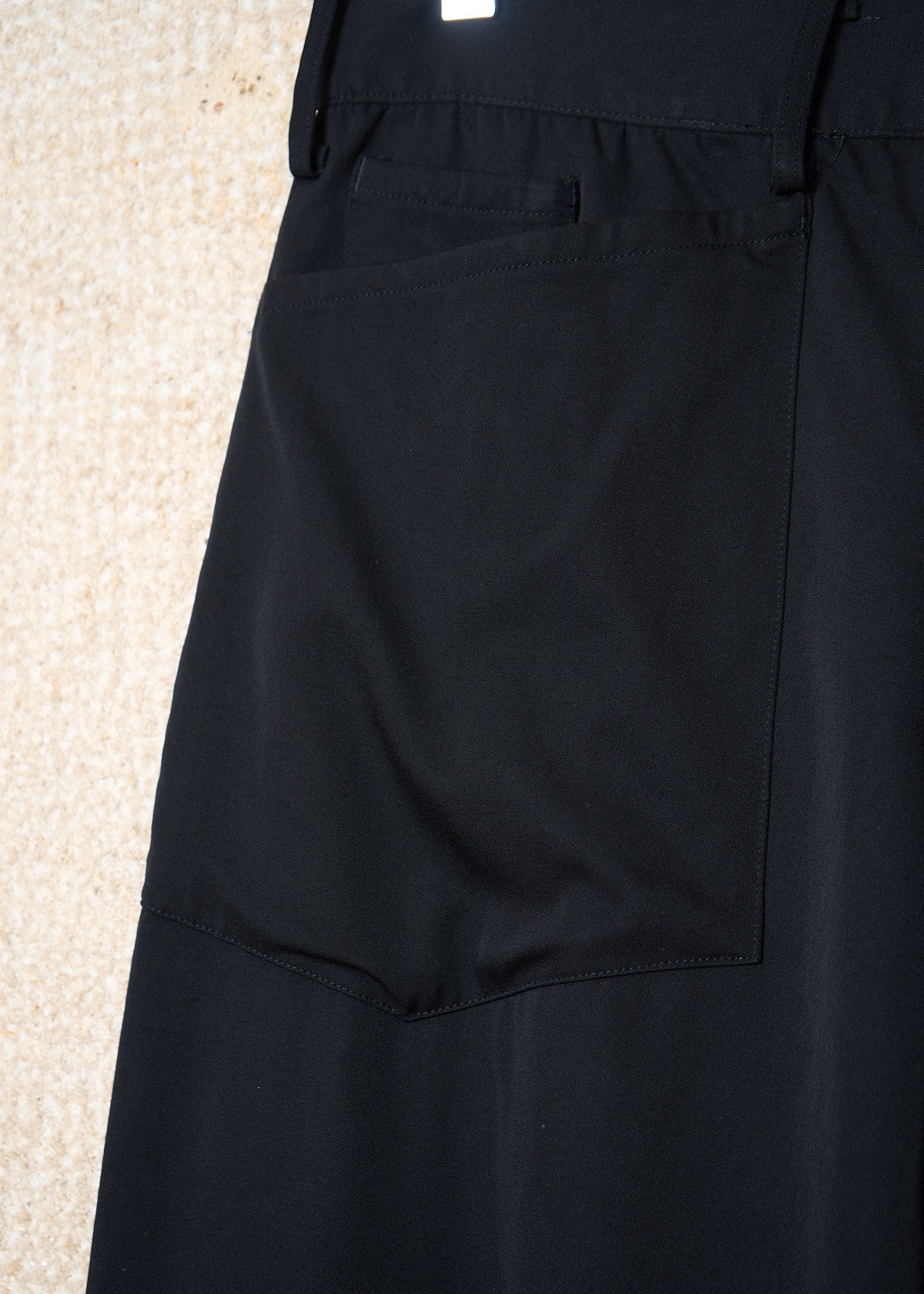 BLACK SEWN POCKET WOOL PANTS 1980'S - SMALL