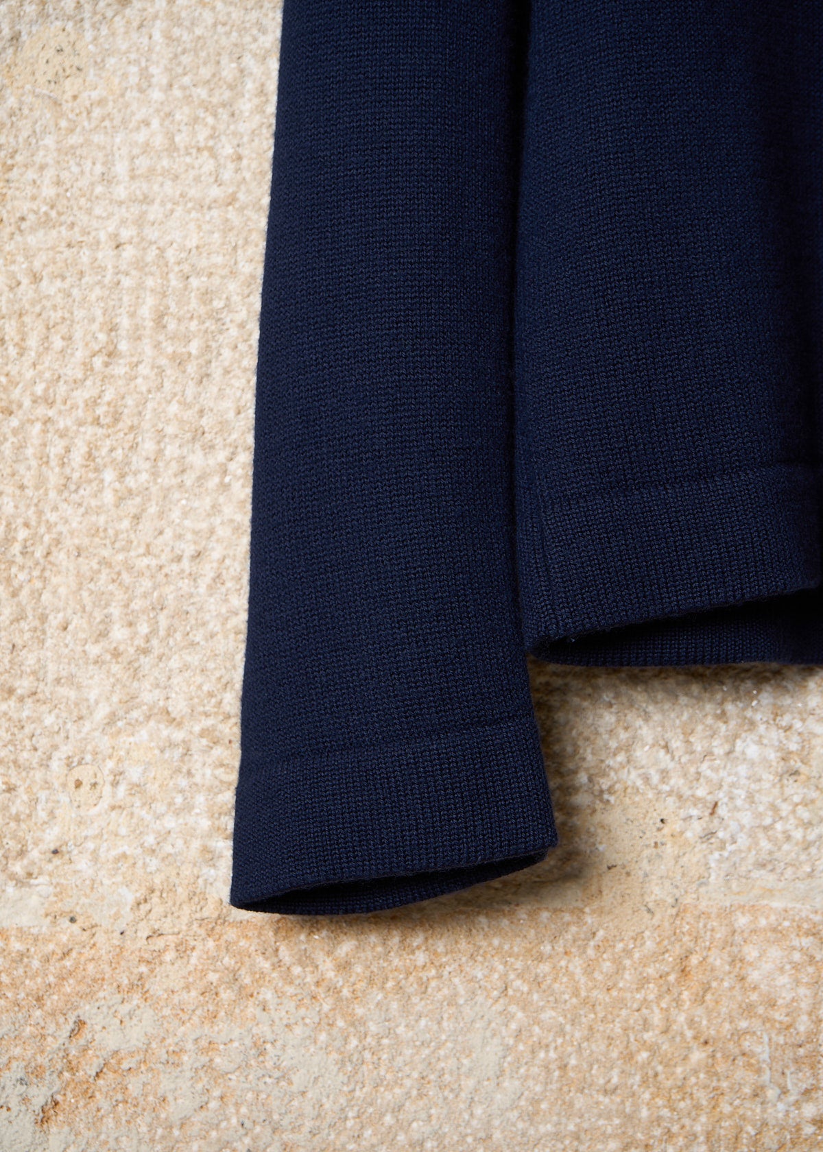 NAVY WOOL JUMPER WITH HIDDEN HOOD 2000'S - MEDIUM