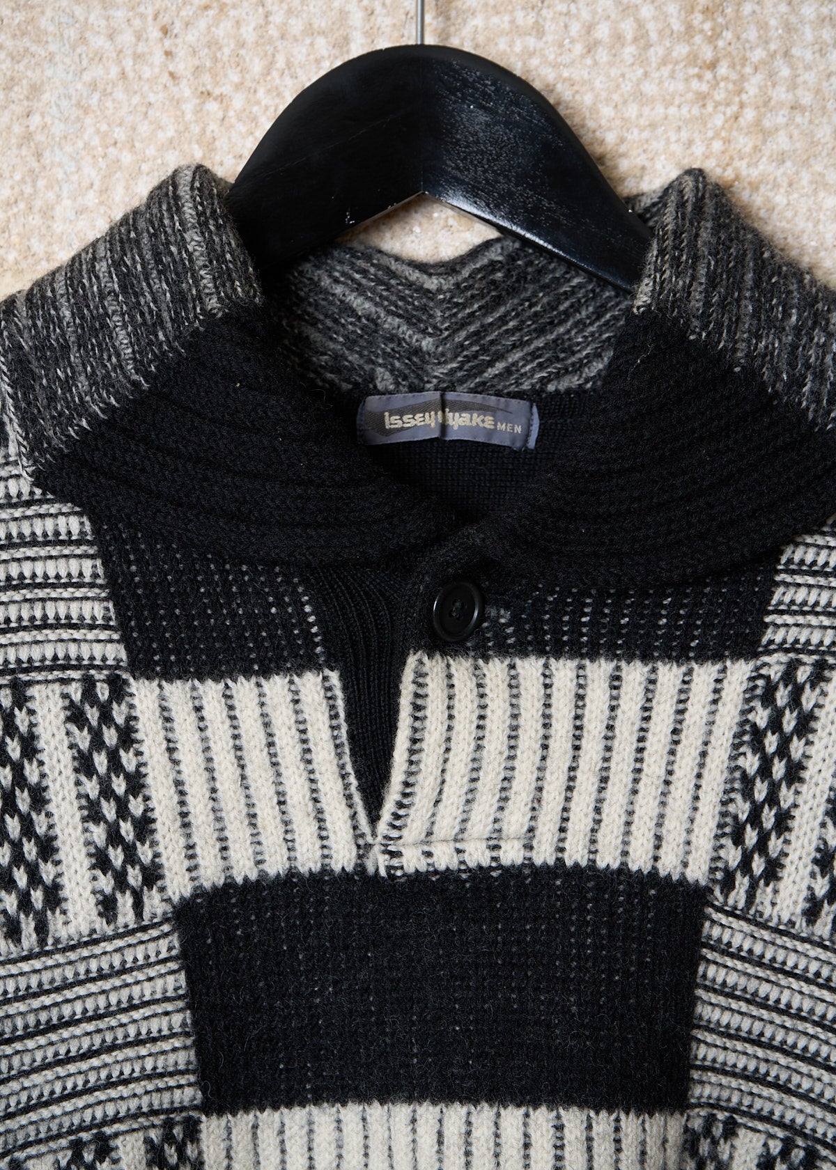 BLACK WHITE MIXED CHECKS WOOL JUMPER 1980'S - MEDIUM