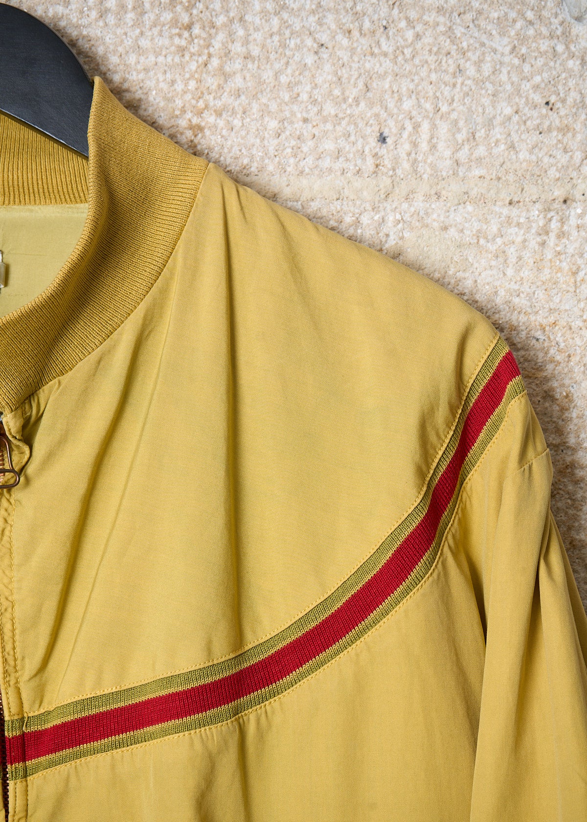 YELLOW RED ROUNDED LINE COTTON BLOUSON SS1985 - MEDIUM