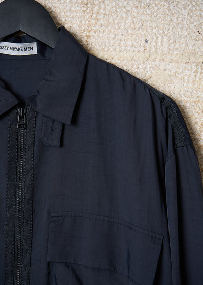 NAVY LIGHT NYLON ONE POCKET ZIP OVERSHIRT SS1999 - LARGE