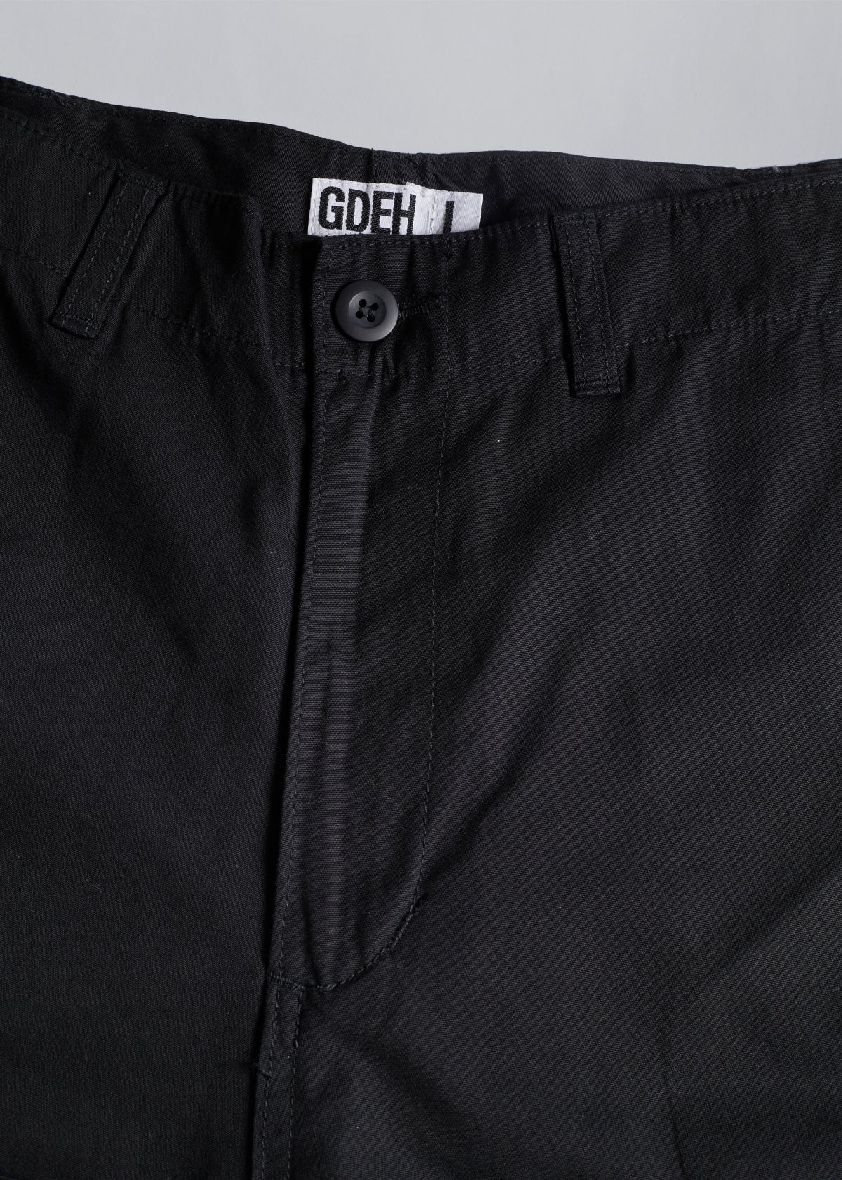 Black Classic Cargo Short Red Tag 1990's - Large - The Archivist Store