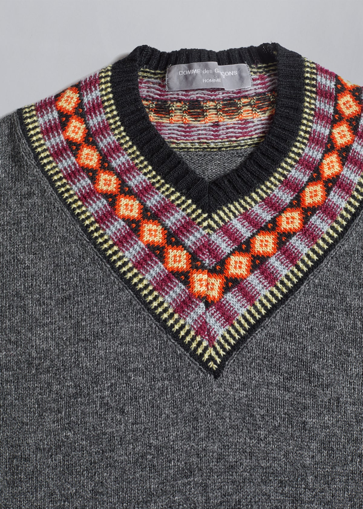Homme Native Pattern V Neck Knit 2000 - Medium - The Archivist Store