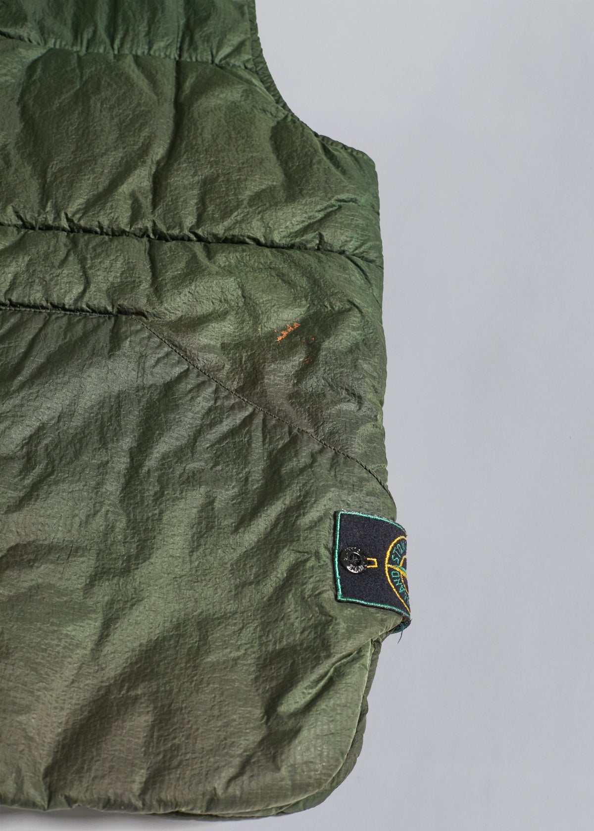 Lateral Badge Down Vest AW1995 - Large - The Archivist Store