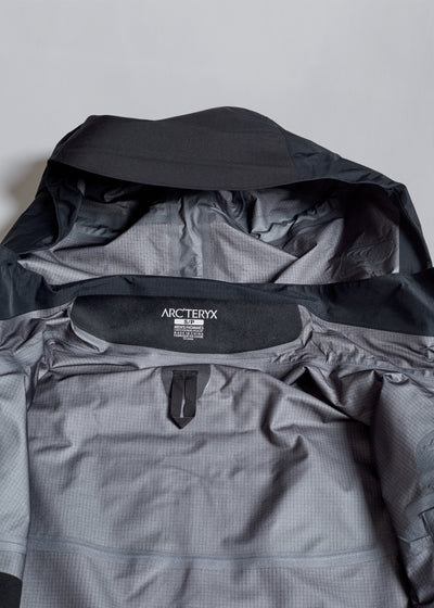 Arc'teryx/Beams Theta AR 2016 - Small - The Archivist Store